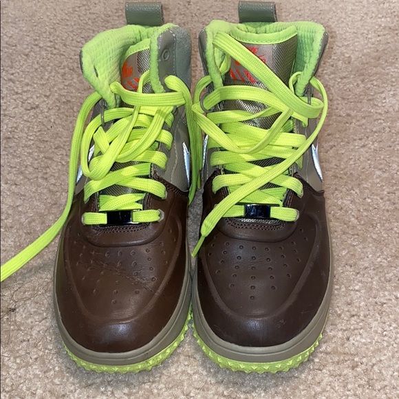 nike air watershield